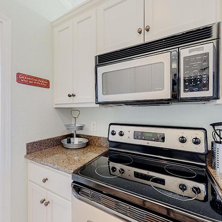 The Dawn Condominiums Galveston Room photo