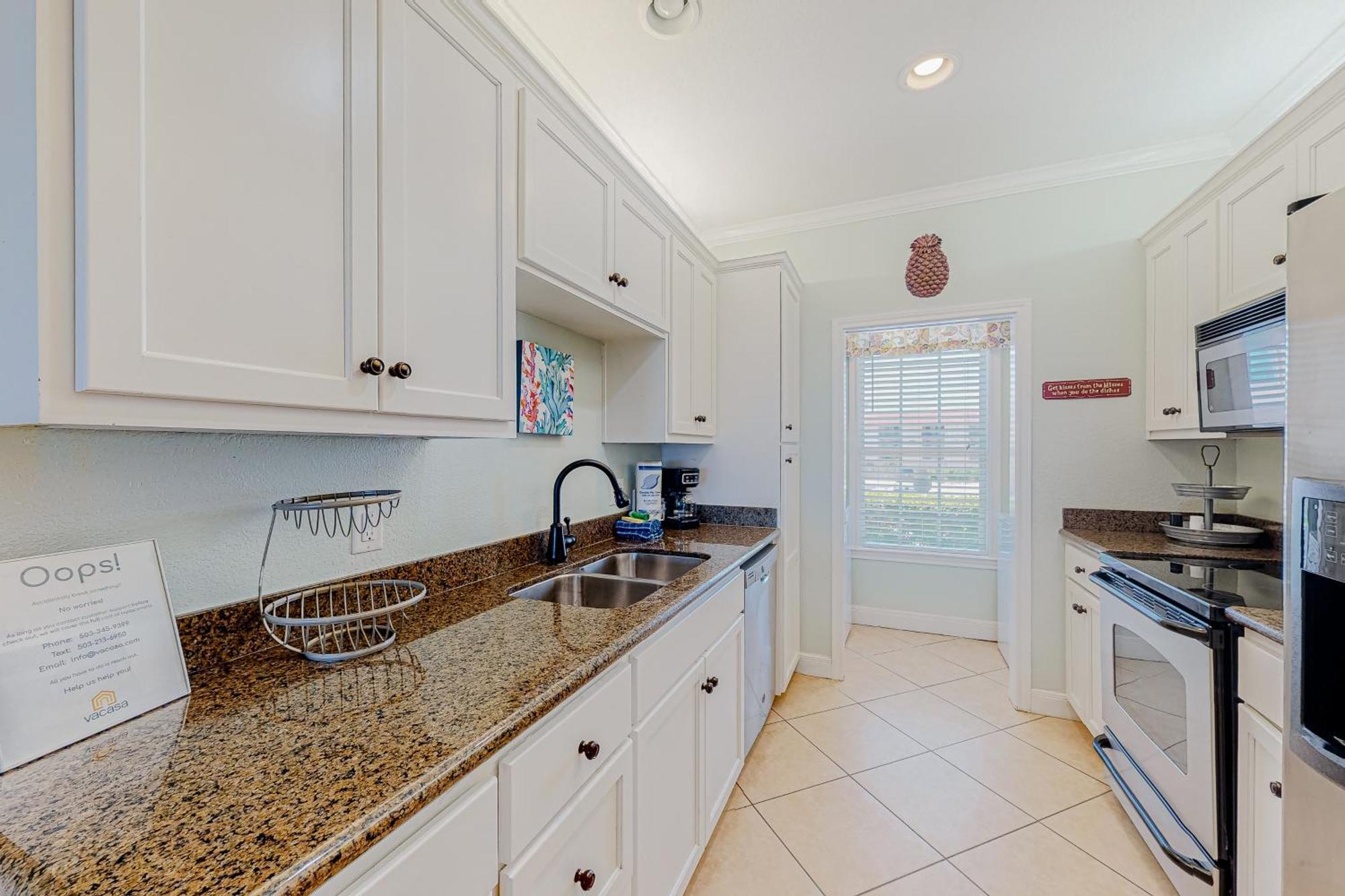 The Dawn Condominiums Galveston Room photo