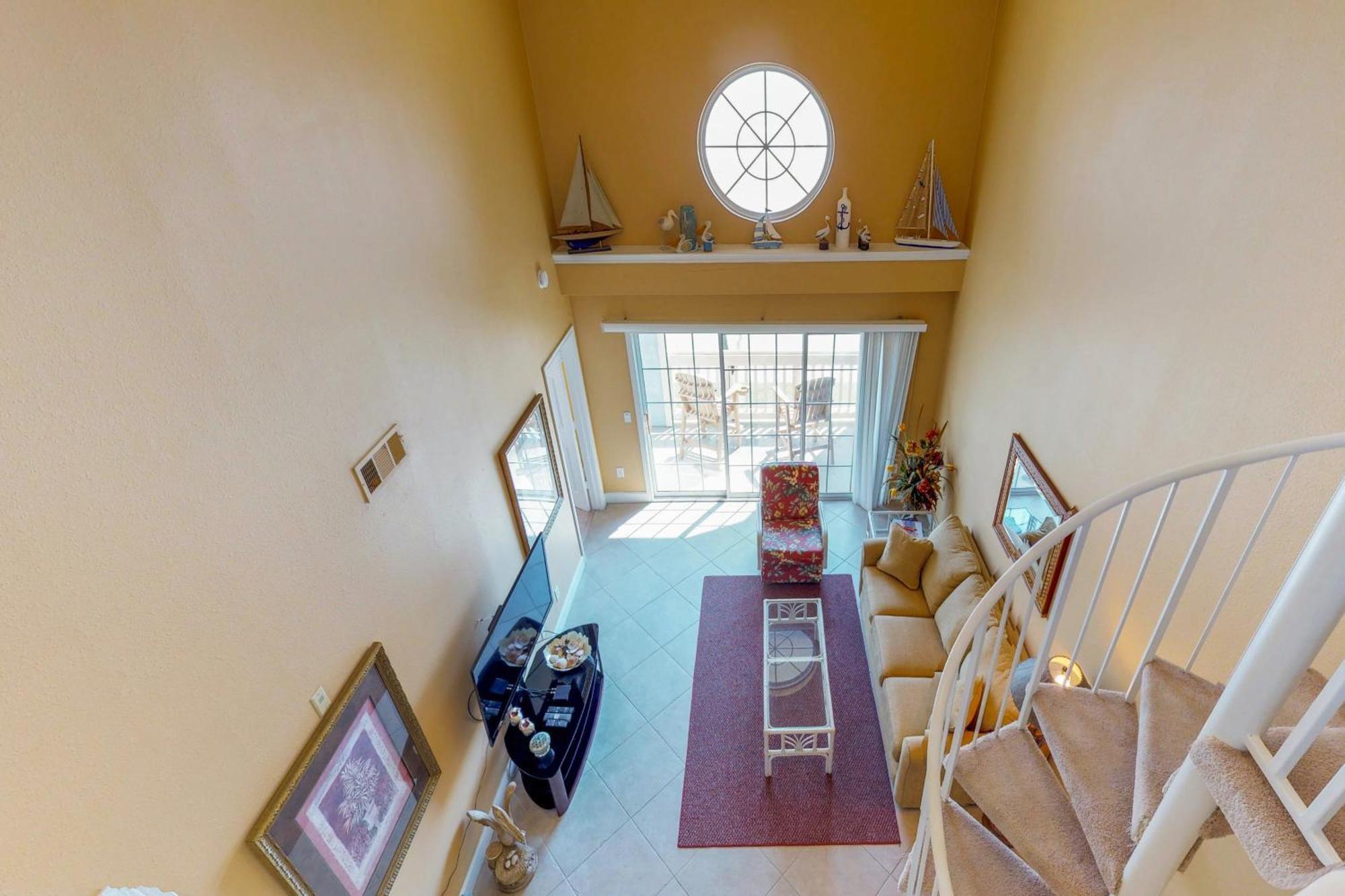 The Dawn Condominiums Galveston Room photo